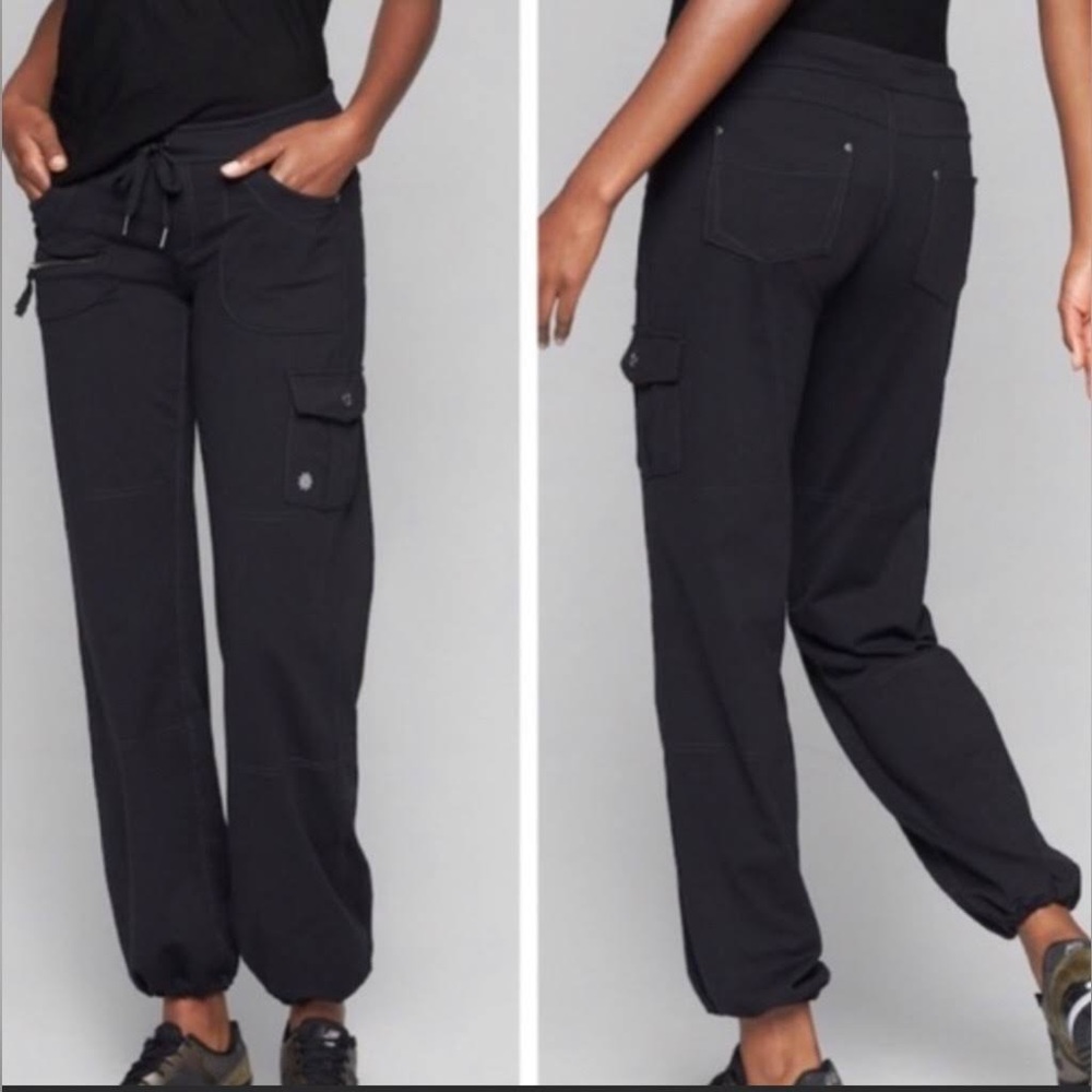 Athleta Bettona Cargo Boyfriend Pants